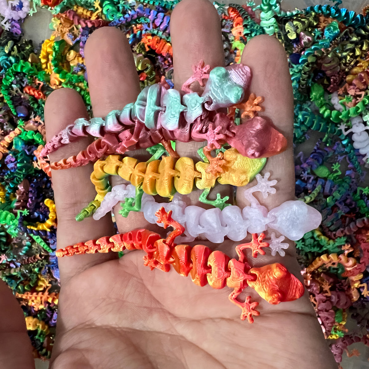random color 20pcs 3d printed small geckos length 9cm pla