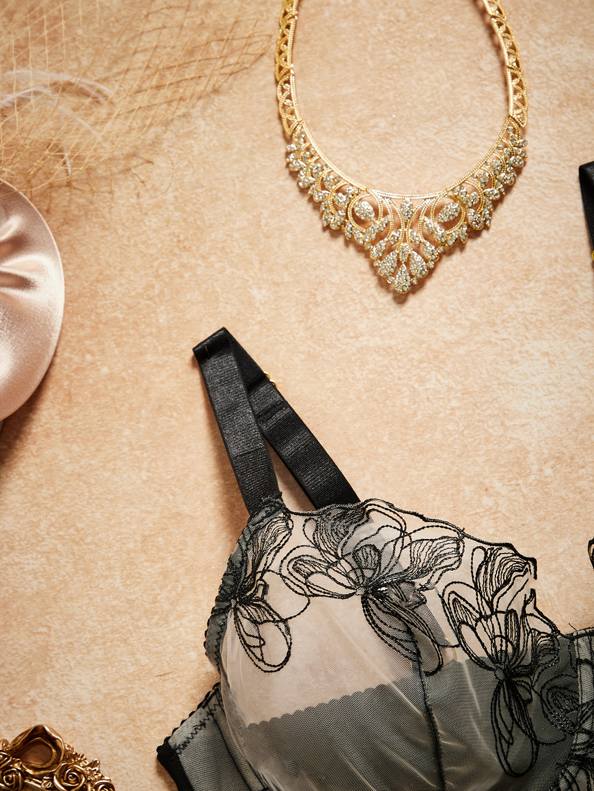 a plus size womens lace trimmed   push bra embroidery