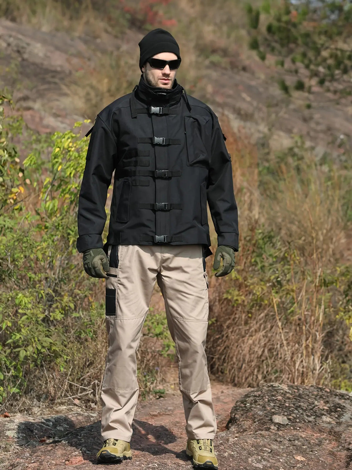 mens cargo pants multi functional pockets zipper closures